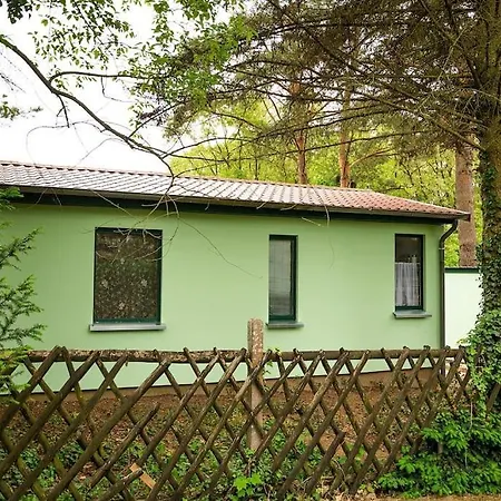 Lovely Summerhouse 40km From Berlin! Hotel Biesenthal